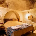 Cappadocia Inans Cave 3* 内夫谢希尔