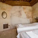 Cappadocia Inans Cave 3* 内夫谢希尔
