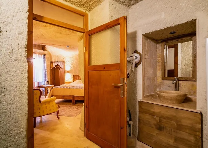 Cappadocia Inans Cave & Swimming Pool Hot Hotel 3*